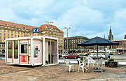 Info Offspring Kiosk by Eva Hertzsch and Adam Page; Copyright: Eva Hertzsch/Adam Page